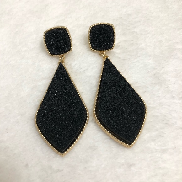 Sugarfix by Baublebar Set Earrings - Picture 4 of 10